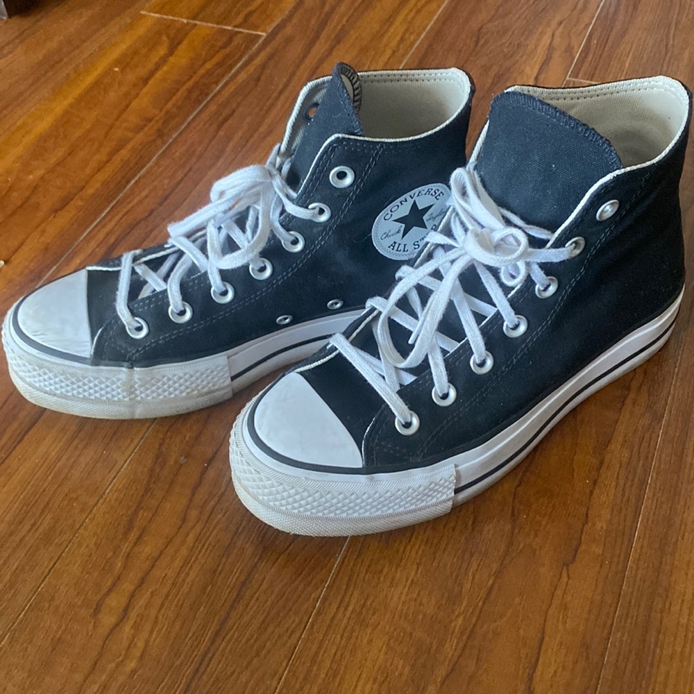 Platform converse